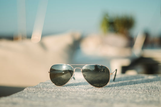 Five Compelling Reasons Why Aviator Sunglasses Have Become So Popular